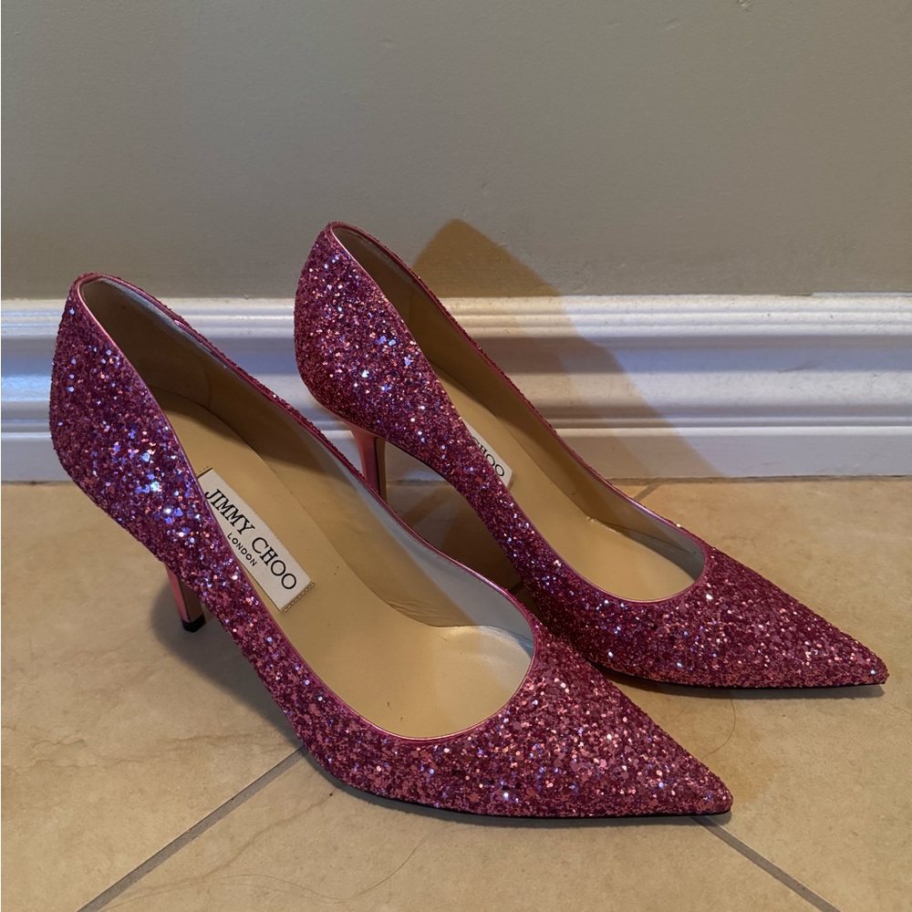 NEW AND NEVER WORN Jimmy Choo Pumps